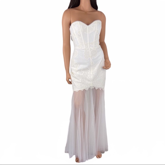 BCBGMAXAZRIA Tulle Dress Size 8 - Picture 1 of 13